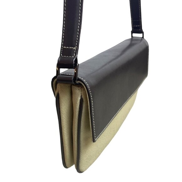 Caslon Women's  Beige and Brown Leather Shoulder Flap Bag Sz M - Picture 4 of 12